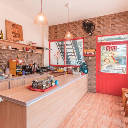 ג'קרטה Oyo 1555 Unik Guesthouse Syariah מראה חיצוני תמונה