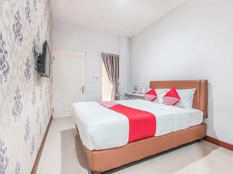 ג'קרטה Oyo 1555 Unik Guesthouse Syariah חדר תמונה