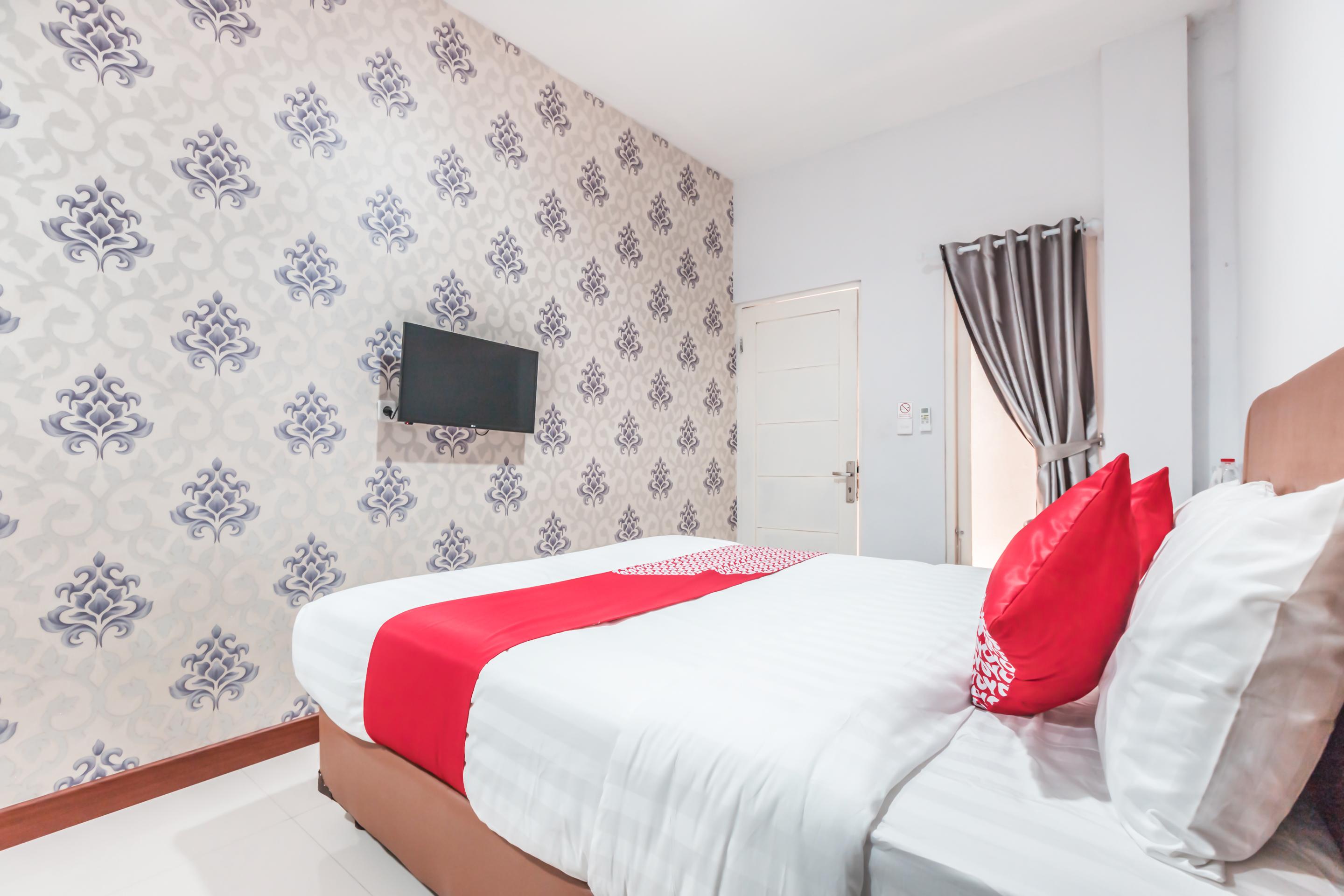 ג'קרטה Oyo 1555 Unik Guesthouse Syariah מראה חיצוני תמונה