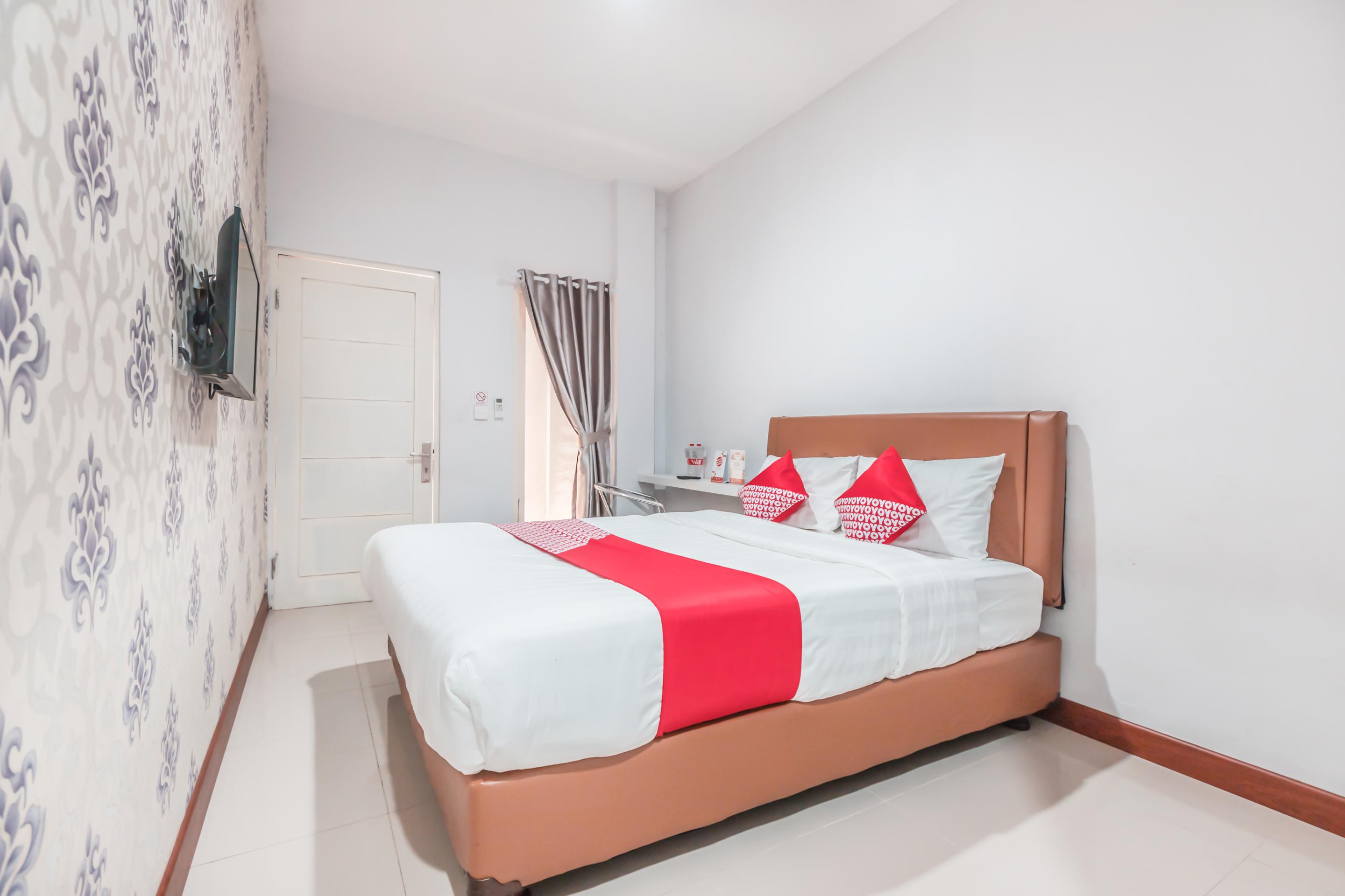 ג'קרטה Oyo 1555 Unik Guesthouse Syariah מראה חיצוני תמונה