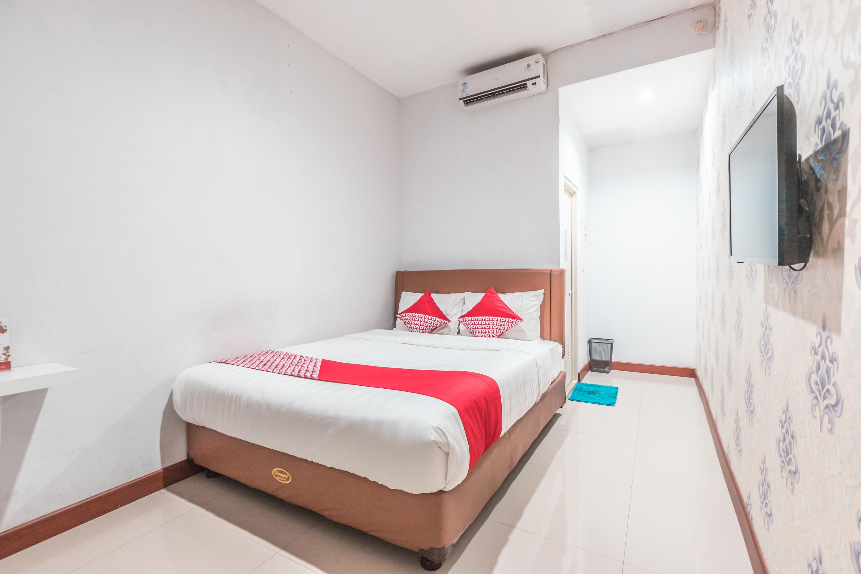 ג'קרטה Oyo 1555 Unik Guesthouse Syariah מראה חיצוני תמונה