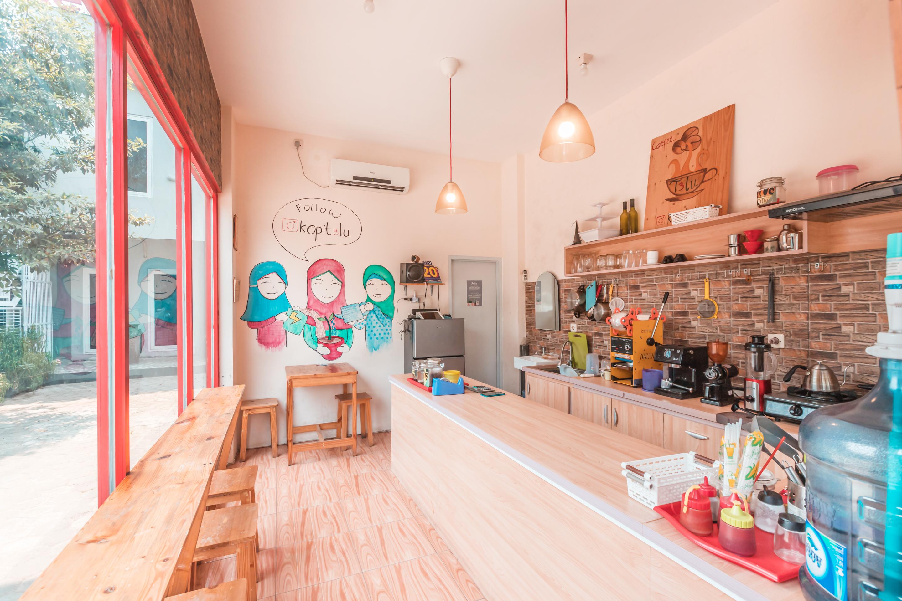 ג'קרטה Oyo 1555 Unik Guesthouse Syariah מראה חיצוני תמונה